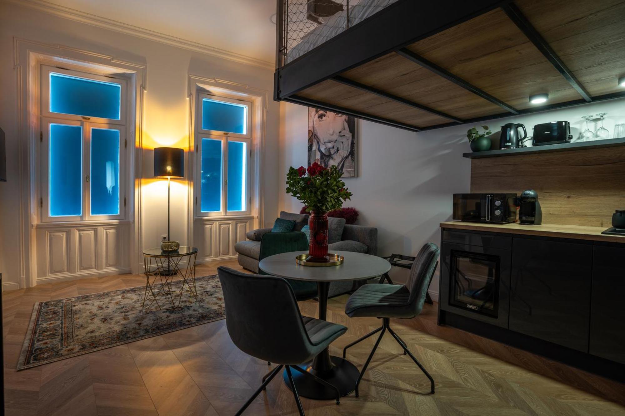 V62 Studio Apartments- In The Downtown Sopron Exterior foto